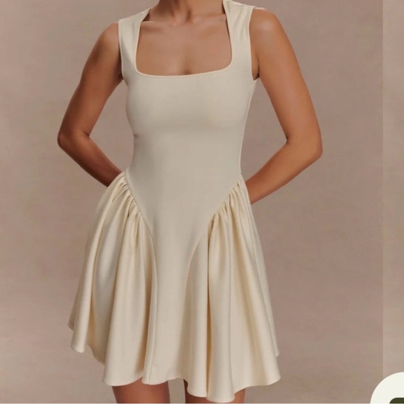 Meshki Dresses & Skirts - Meshki Sharon scuba mini dress